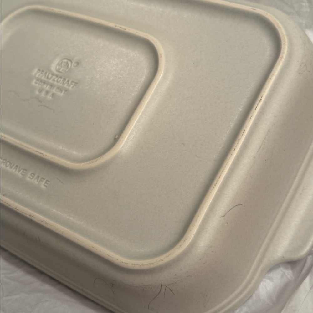 PFALTZGRAFF YORKTOWNE RECTANGULAR BAKER /
CASSEROLE BAKING DISH - Picture 8 of 11